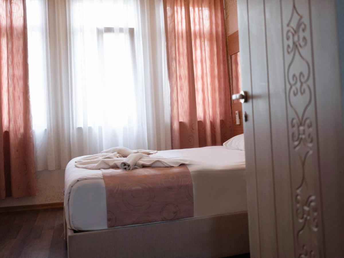 Hotel Megaron Istanbul Exterior photo